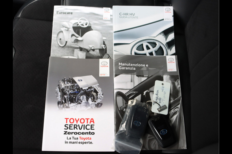 Toyota C-HR 2.0 Hybrid Bi-Tone | Leder/Alcantara | JBL-Audio | Adaptive Led