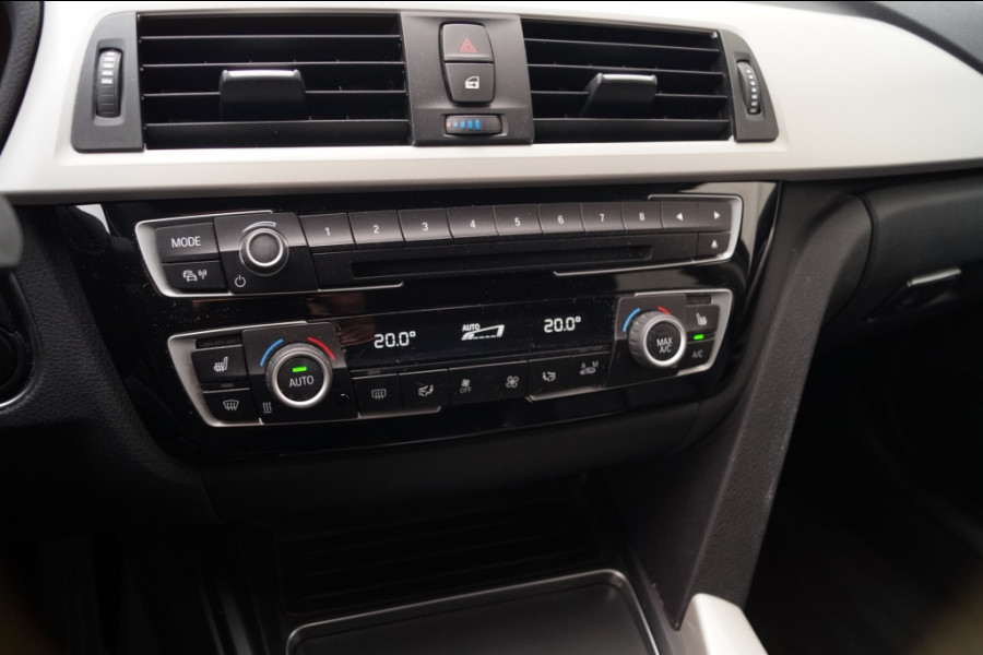 BMW 3 Serie Touring 320d 163pk Automaat High Executive -LEER-