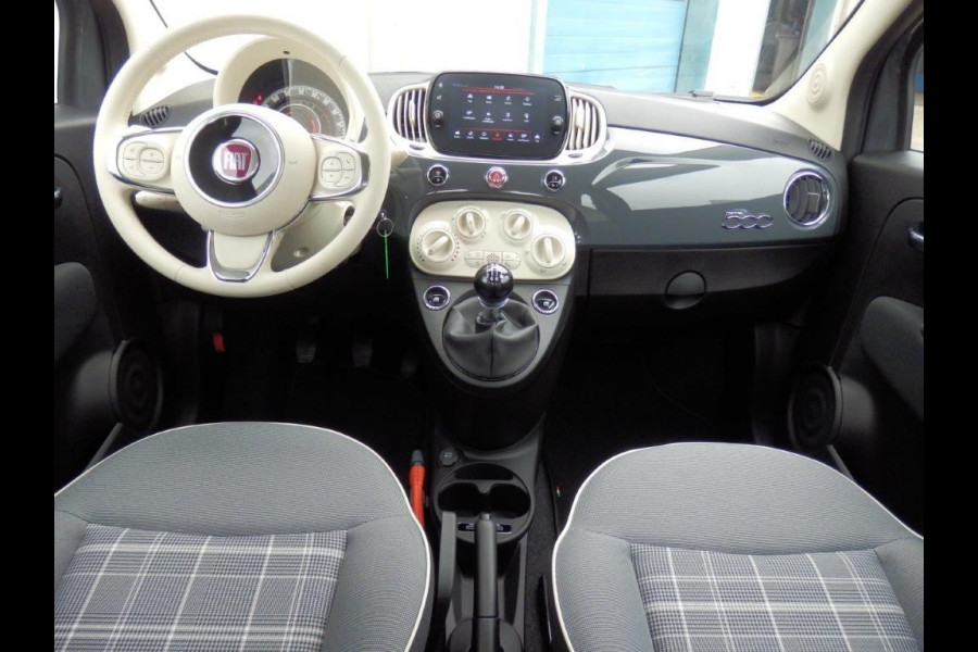 Fiat 500 Hybrid | Dolcevita | Apple Carplay/Android auto | cruise ctrl |