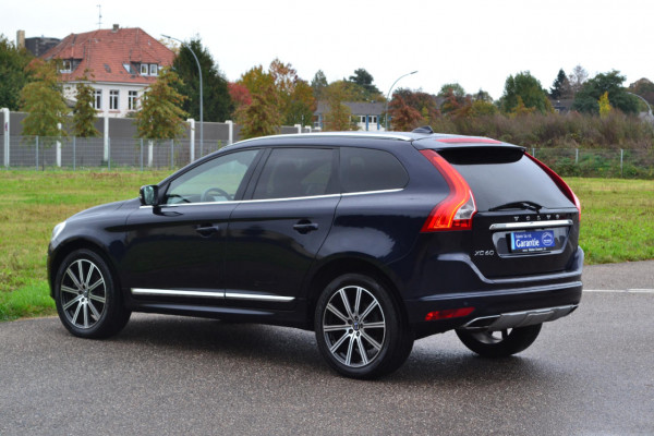 Volvo XC60 2.4 D5 AWD GEARTRONIC