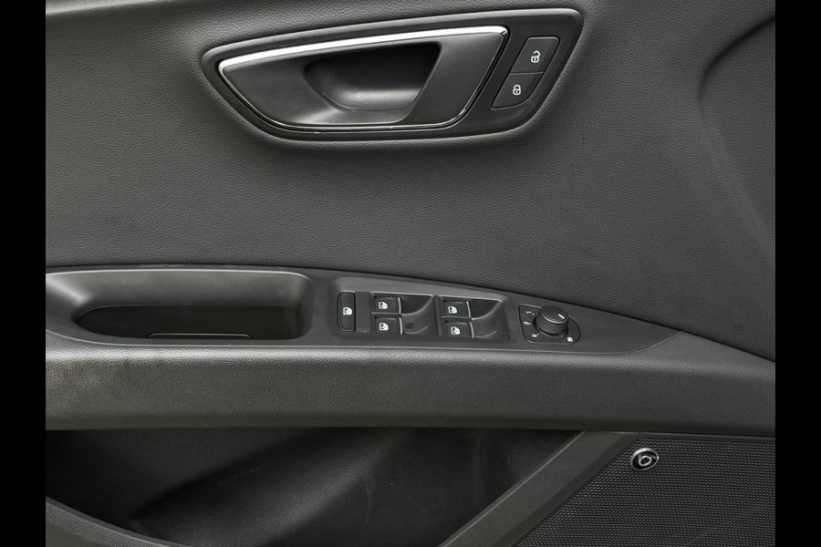Seat Leon FR 1.5 TSI Style Ultimate/Black Edition/Adaptive cruise/Digital Cockpit