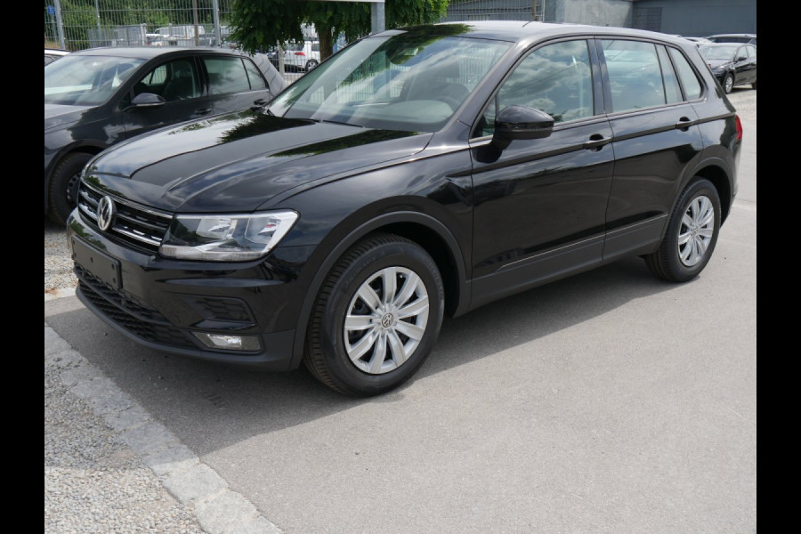 Volkswagen Tiguan 1.5 TSI 130pk Nieuw Navigatie Div kleuren Cruise control