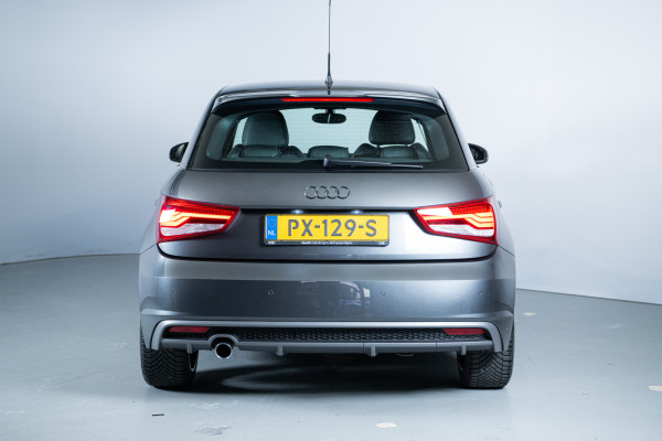 Audi A1 Sportback 1.0 TFSI S-Line Edition 96 pk | Navigatie | Airco | Parkeersensoren achter | Bi-xenon